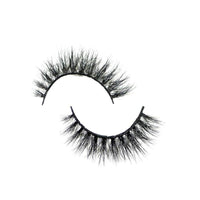 She She Lux Luxury "Lola" 3D Mink Lashes - Bushy Combs Herbal Haircare